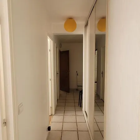 8 Pers - Grande Terrasse -cergy Centre * Cergy